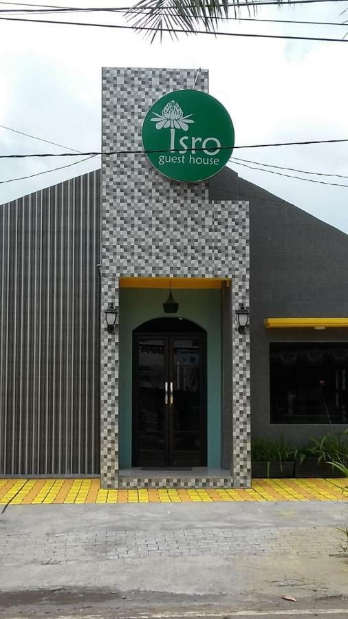 Kepanjen Isro Guesthouse Syariah מראה חיצוני תמונה